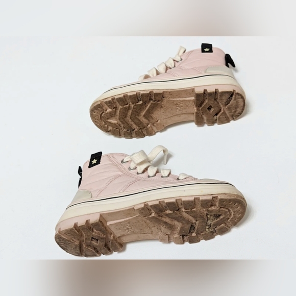 ZARA Pastel Pink Lug Sole High Top Sneakers Girl\'s Size 11 main image 3